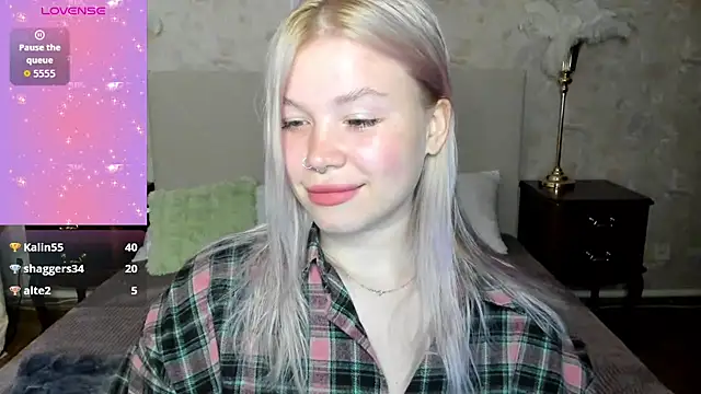 Diana Dream online show from 11/18/25, 11:15