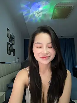 -Xu-ka- online show from 11/15/25, 02:57