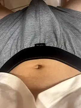 Snapshot of Chu7iuPi chatting on 09/27/25, 02:49 Chu7iuPi online show from 09/27/25, 02:49