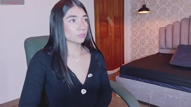 Aurora jones11 online show from 10/22/25, 04:13