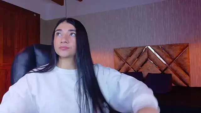 Aurora jones11 online show from 11/05/25, 03:50