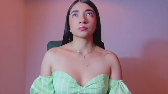 Aurora jones11 online show from 11/19/25, 04:01