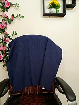 ariya-03 online show from 10/25/25, 10:12