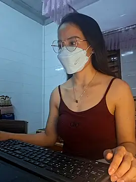 LazdyLy online show from 09/19/25, 05:57