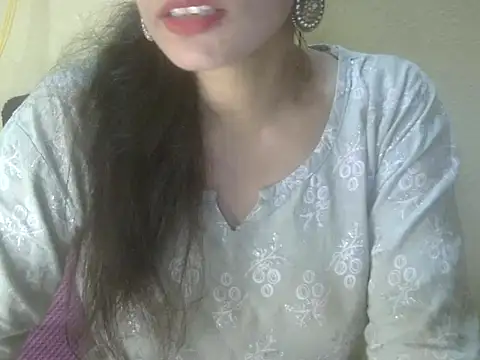 Neha Sharma1 online show from 09/27/25, 11:26