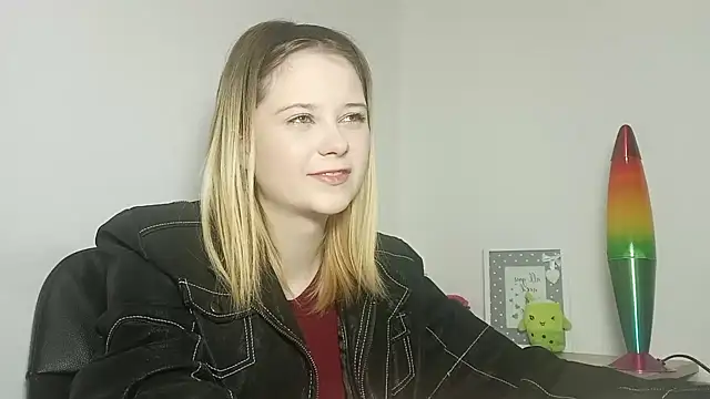 LydiaYoung online show from 10/13/25, 06:08