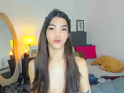 CassieSommereux online show from 10/29/25, 09:44