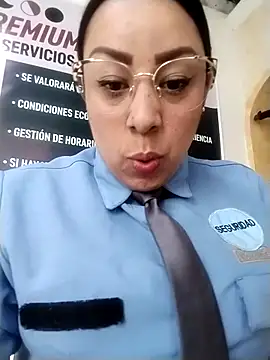 Snapshot of CRISTAL__11 chatting on 09/16/25, 01:12 CRISTAL 11 online show from 09/16/25, 01:12