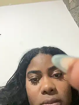 LunaSthena online show from 10/24/25, 02:30