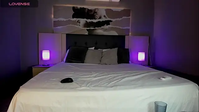 Snapshot of Isabella_glam chatting on 10/08/25, 07:11 Isabella glam online show from 10/08/25, 07:11