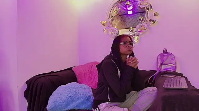 lilith and draven nom online show from 11/13/25, 09:25