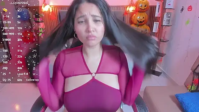 Snapshot of ladymercury1 chatting on 10/21/25, 07:14 ladymercury1 online show from 10/21/25, 07:14