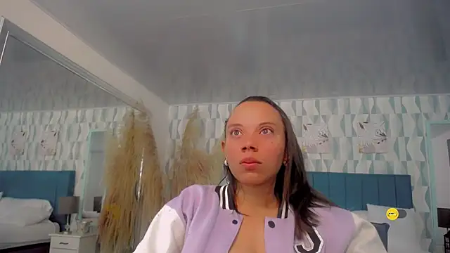 Perla vonrose online show from 09/14/25, 12:15