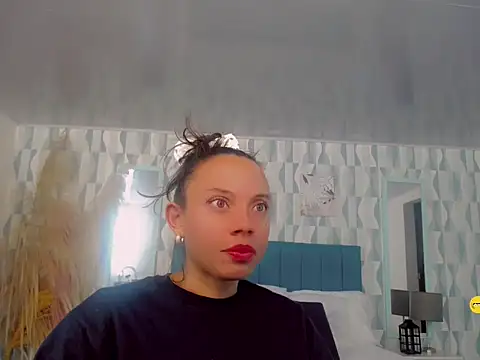 Perla vonrose online show from 09/27/25, 01:05