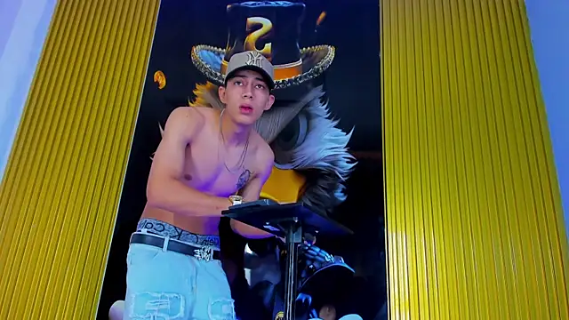 Dante Brown1  online show from 11/12/25, 09:14