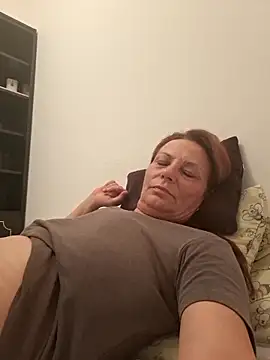 Snapshot of jessyca_ chatting on 09/16/25, 07:48 jessyca online show from 09/16/25, 07:48