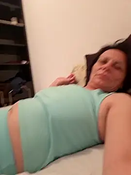 Snapshot of jessyca_ chatting on 09/28/25, 08:25 jessyca online show from 09/28/25, 08:25