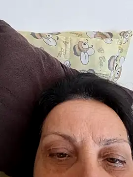 Snapshot of jessyca_ chatting on 10/10/25, 09:08 jessyca online show from 10/10/25, 09:08