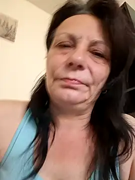 Snapshot of jessyca_ chatting on 10/21/25, 08:15 jessyca online show from 10/21/25, 08:15