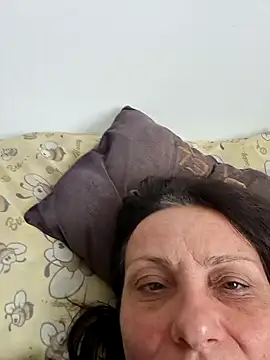 Snapshot of jessyca_ chatting on 10/22/25, 10:48 jessyca online show from 10/22/25, 10:48