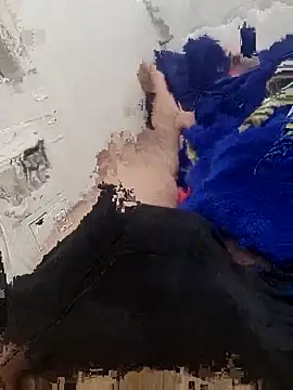 Yazaza1999 online show from 09/28/25, 01:05