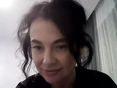 Maylissee online show from 11/03/25, 12:06