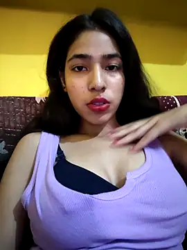 Snapshot of hot_senorita577 chatting on 10/17/25, 07:33 hot senorita577 online show from 10/17/25, 07:33