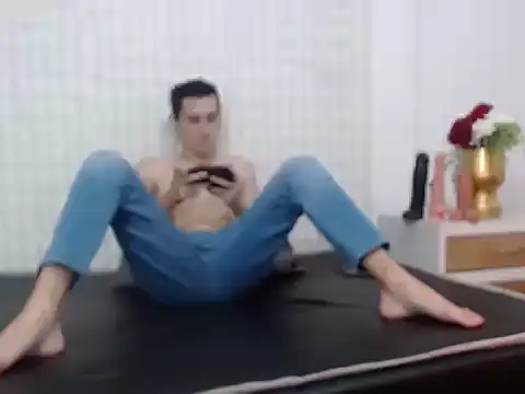 LuigiMarchetti online show from 09/21/25, 08:54