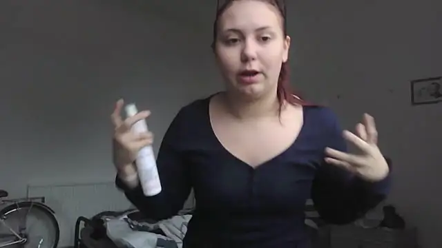 RoseMaee online show from 10/18/25, 08:26