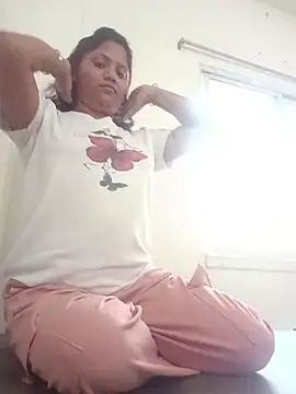 Snapshot of Pussi99 chatting on 11/04/25, 09:19 Pussi99 online show from 11/04/25, 09:19