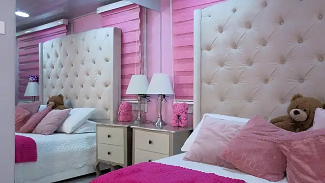 cherry canndy  online show from 11/25/25, 01:55