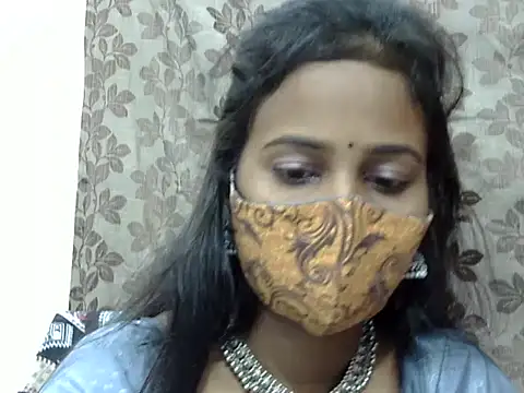 Snapshot of Hott_Noor chatting on 09/18/25, 03:03 Hott Noor online show from 09/18/25, 03:03