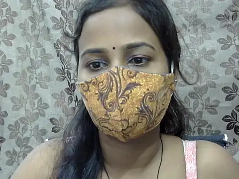 Snapshot of Hott_Noor chatting on 09/19/25, 02:29 Hott Noor online show from 09/19/25, 02:29