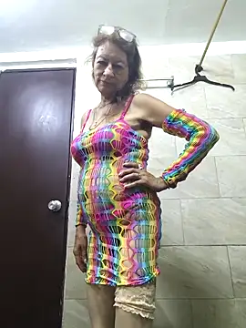 MaryLunne online show from 11/12/25, 11:32