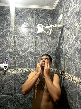 Snapshot of condenovin chatting on 10/06/25, 09:56 condenovin online show from 10/06/25, 09:56