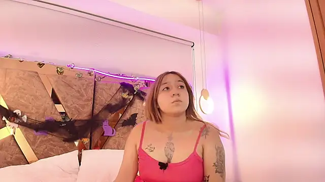 Snapshot of genessis__david chatting on 10/31/25, 03:51 genessis david online show from 10/31/25, 03:51