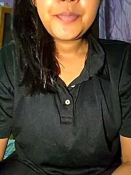 Snapshot of Tasty_Crush chatting on 09/18/25, 11:23 Tasty Crush online show from 09/18/25, 11:23