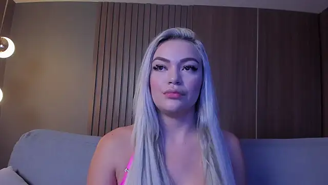 milaowens online show from 01/22/25, 03:18