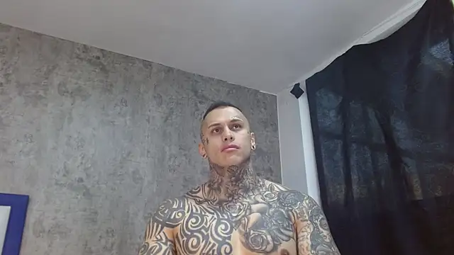 aaron flex online show from 09/16/25, 12:39
