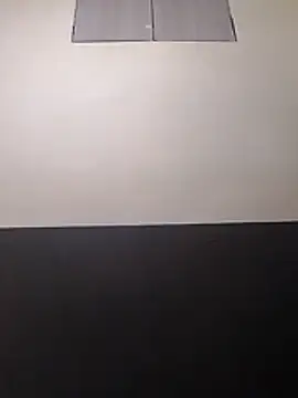 elizabeth05 online show from 10/18/25, 05:43