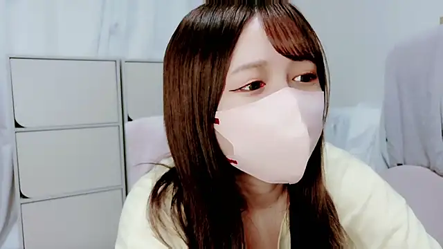 Snapshot of Hanachan_Gcup_ chatting on 09/19/25, 03:34 Hanachan Gcup online show from 09/19/25, 03:34