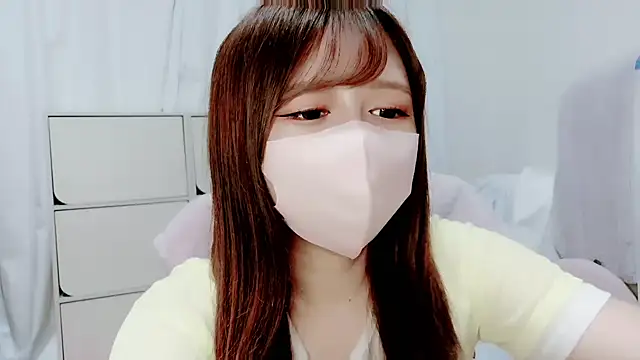 Snapshot of Hanachan_Gcup_ chatting on 10/02/25, 06:15 Hanachan Gcup online show from 10/02/25, 06:15