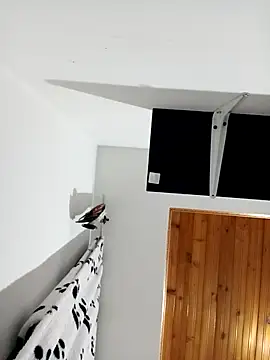 coupledesire18 online show from 11/22/25, 11:26