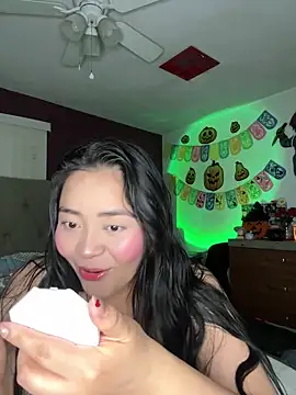 MyHoneyFrida online show from 10/20/25, 03:40