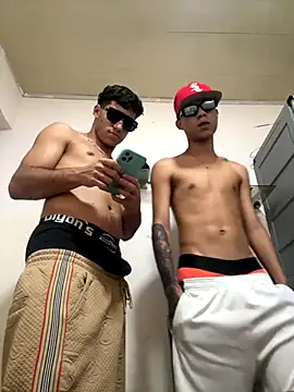 Snapshot of spicyboysvenezuelan chatting on 09/13/25, 08:30 spicyboysvenezuelan online show from 09/13/25, 08:30