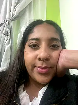 Snapshot of Megan_ale chatting on 09/27/25, 03:55 Megan ale online show from 09/27/25, 03:55