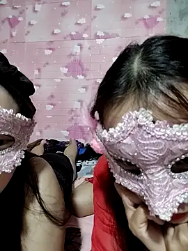 Tin tanny online show from 10/13/25, 01:22