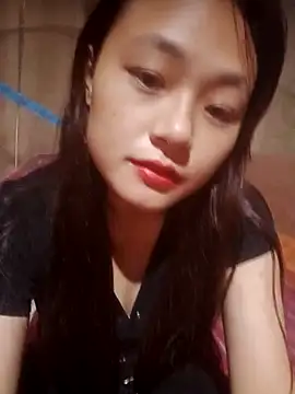 Snapshot of mai-xinh chatting on 10/01/25, 11:44 mai-xinh online show from 10/01/25, 11:44
