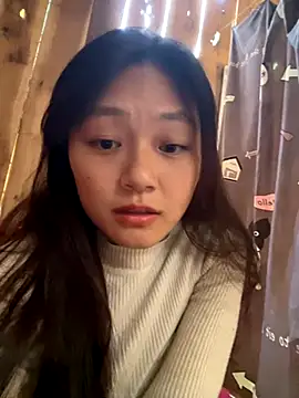 Snapshot of mai-xinh chatting on 11/16/25, 02:06 mai-xinh online show from 11/16/25, 02:06