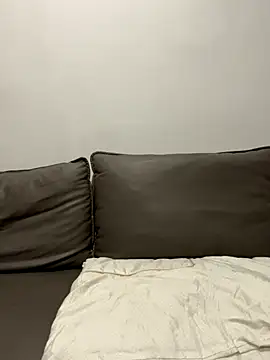 ruyi-13 online show from 09/10/25, 08:14